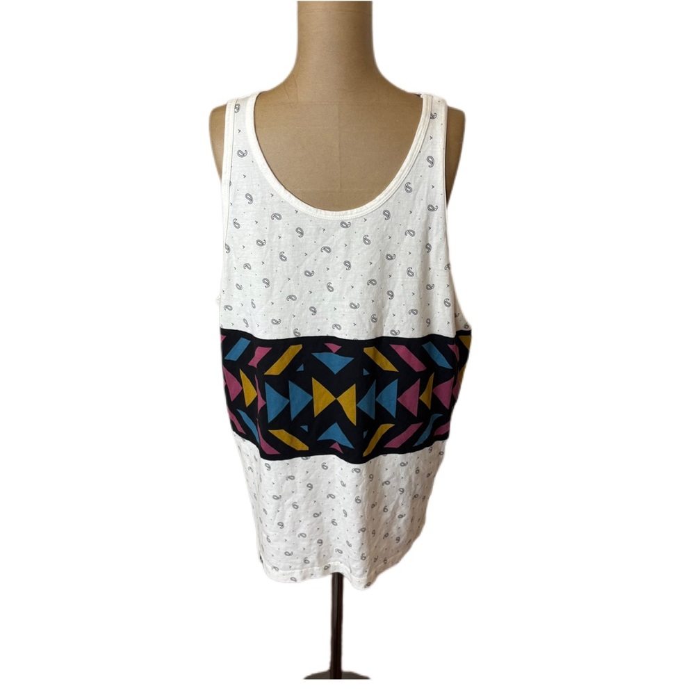 NWT! Lira Aztec Paisley White Tank Top Size XL
